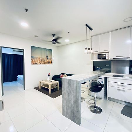Mercu Summer Suites Klcc By Grihoz Куала Лумпур Екстериор снимка