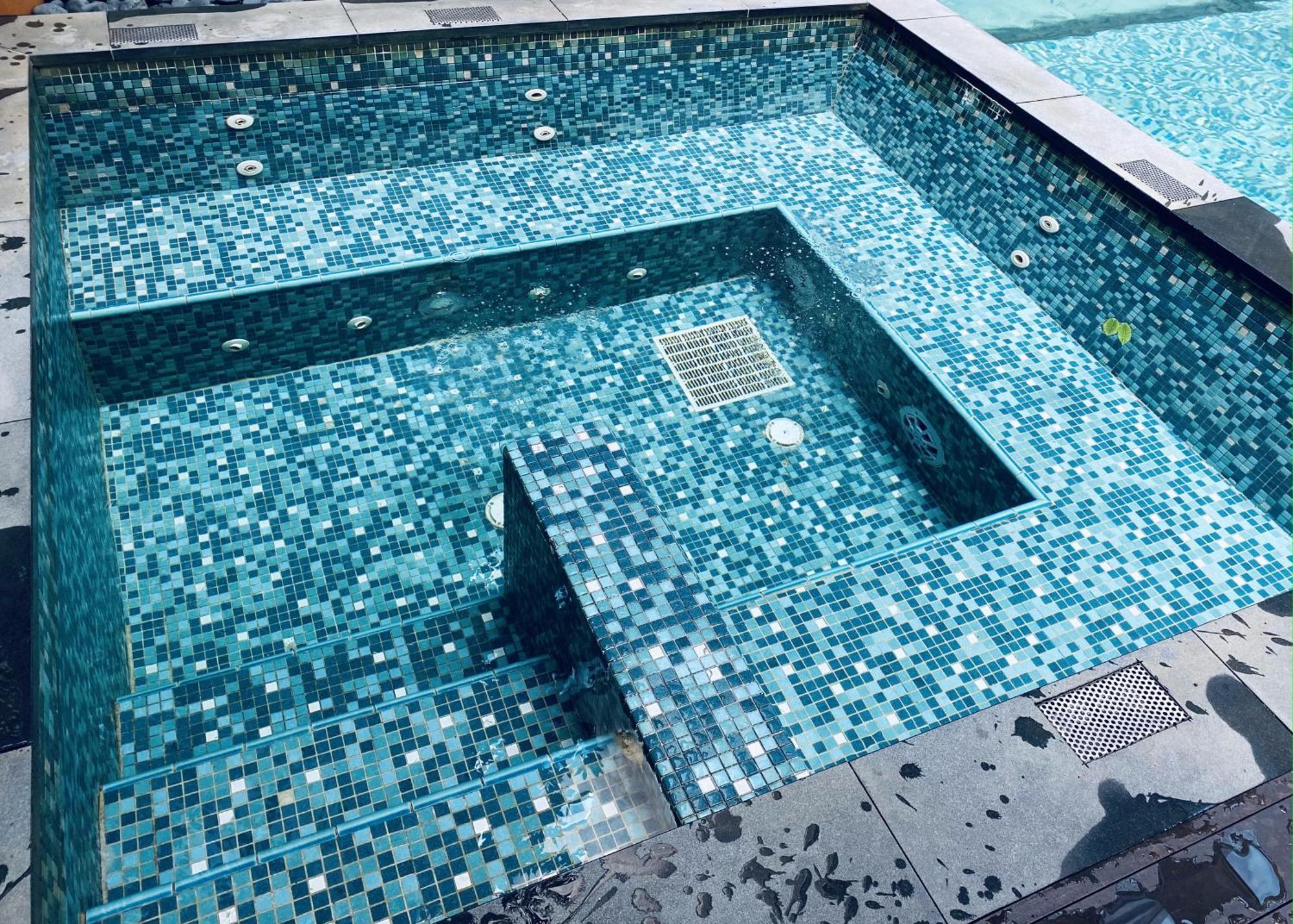 Mercu Summer Suites Klcc By Grihoz Куала Лумпур Екстериор снимка