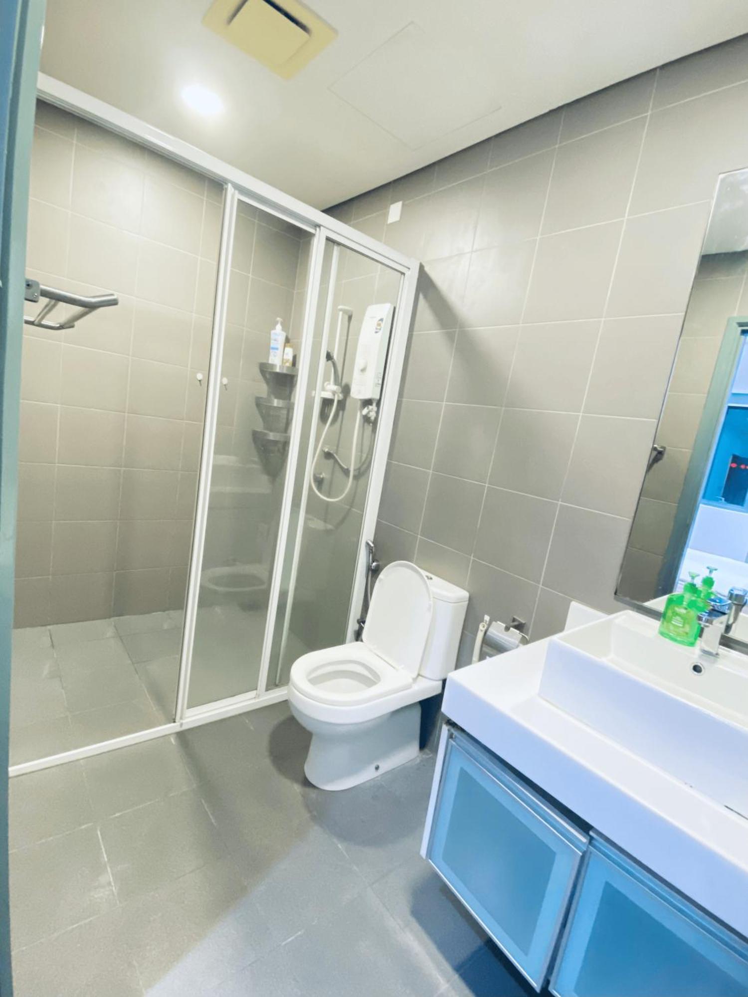 Mercu Summer Suites Klcc By Grihoz Куала Лумпур Стая снимка
