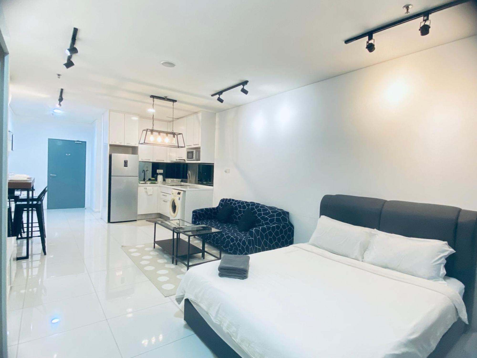 Mercu Summer Suites Klcc By Grihoz Куала Лумпур Екстериор снимка